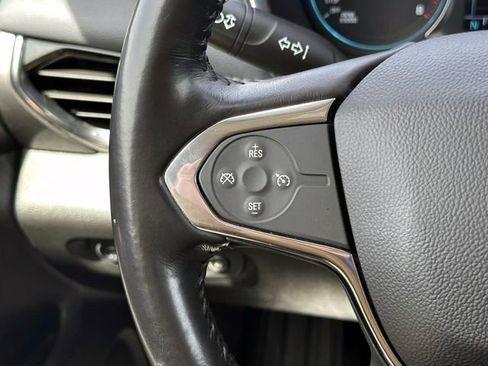 Used 2019 Chevrolet Traverse LT FWD image 22
