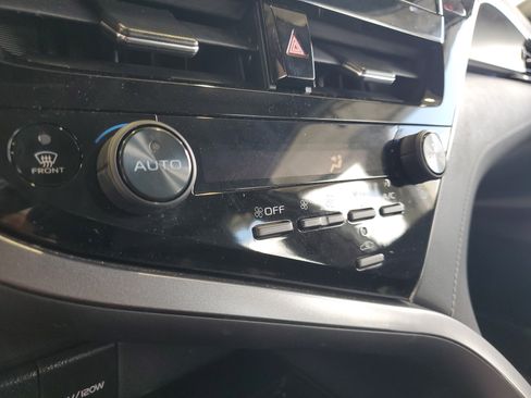 Used 2023 Toyota Camry XSE FWD image 28