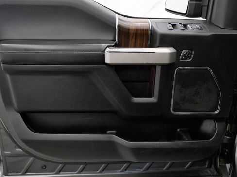 Used 2016 Ford F150 Lariat w/ Equipment Group 501A Mid AWD/4WD image 12