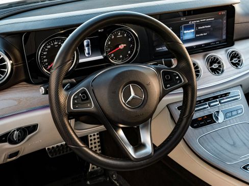 Used 2018 Mercedes-Benz E 400 Coupe image 14