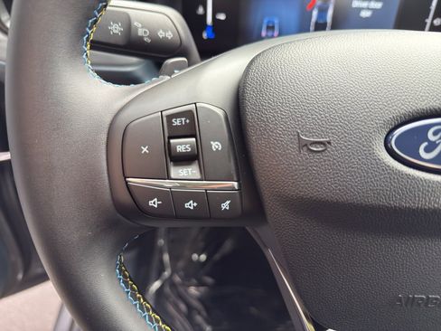 New 2026 Ford Maverick Lobo image 18