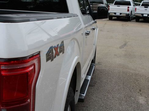 Used 2017 Ford F150 Lariat w/ Equipment Group 502A Luxury image 18