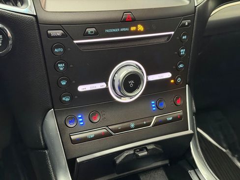 Used 2019 Ford Edge Titanium w/ Equipment Group 301A image 15