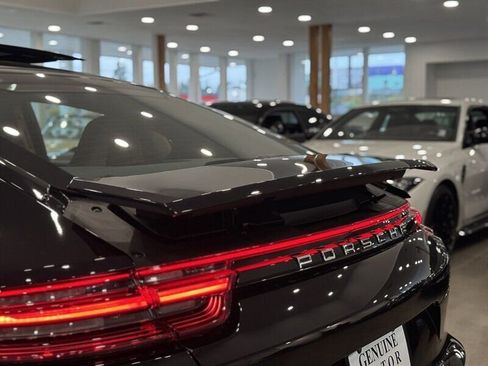 Used 2020 Porsche Panamera 4 image 46