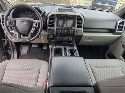 Used 2018 Ford F150 XLT w/ Equipment Group 302A Luxury AWD/4WD image 18