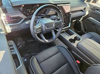 New 2026 GMC Acadia Denali AWD/4WD video 3