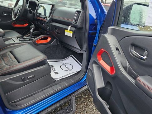 New 2025 Nissan Frontier PRO-4X w/ Pro Premium Package image 12