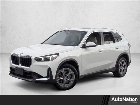 Used 2023 BMW X1 xDrive28i image 1