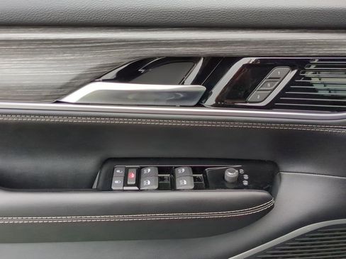 New 2024 Jeep Wagoneer Series II w/ Convenience Group I AWD/4WD image 14