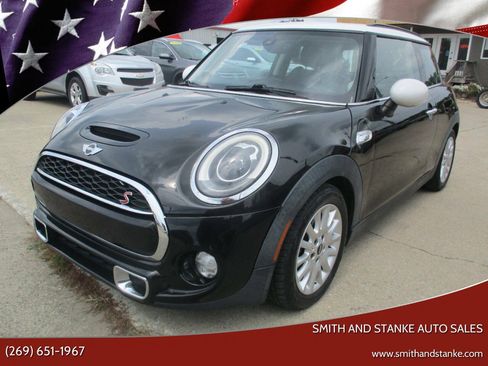 Used 2016 MINI Cooper S FWD image 1