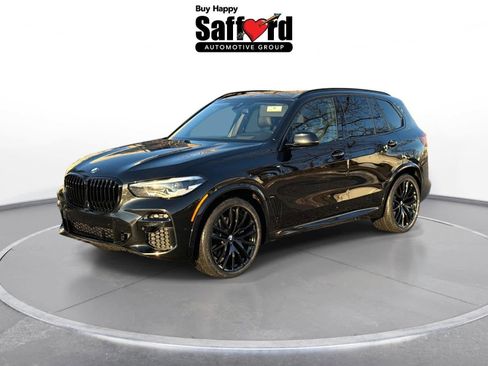 Used 2022 BMW X5 xDrive40i w/ M Sport Package image 1