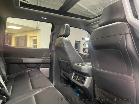 Used 2023 Ford F250 Lariat w/ Sport Appearance Package image 24