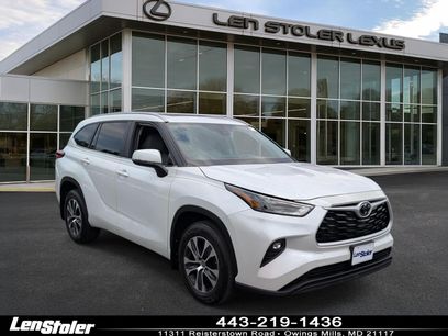 Used 2023 Toyota Highlander XLE