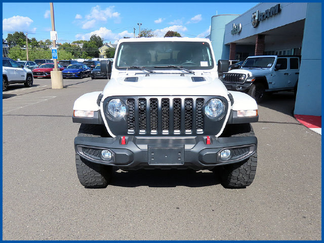 Used 2023 Jeep Gladiator Rubicon w/ Cold Weather Group AWD/4WD image 3