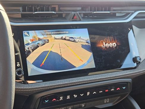 New 2026 Jeep Cherokee Laredo image 24