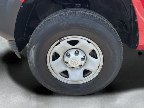 Used 2022 Toyota Tacoma SR RWD image 27