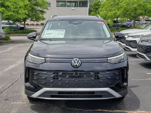 New 2026 Volkswagen Tiguan S FWD image 5