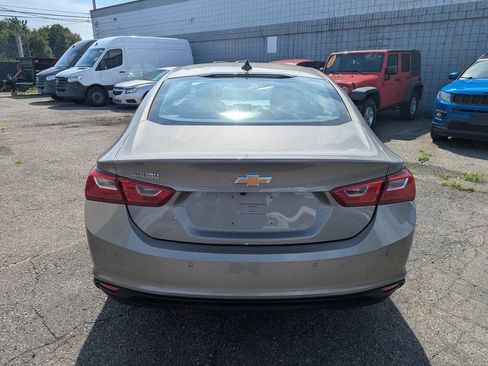 Used 2024 Chevrolet Malibu LS FWD image 6