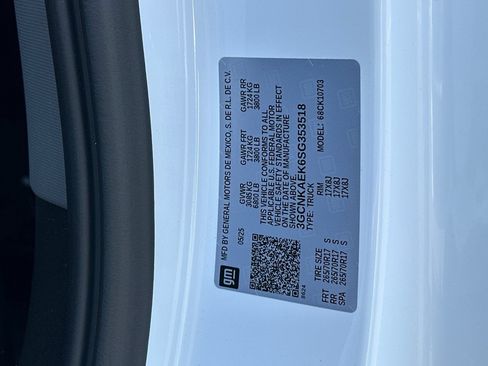 Used 2025 Chevrolet Silverado 1500 W/T w/ WT Safety Package AWD/4WD image 38