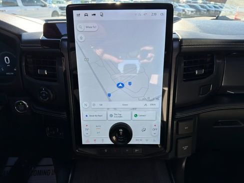 Used 2024 Ford F150 Lightning Platinum image 30