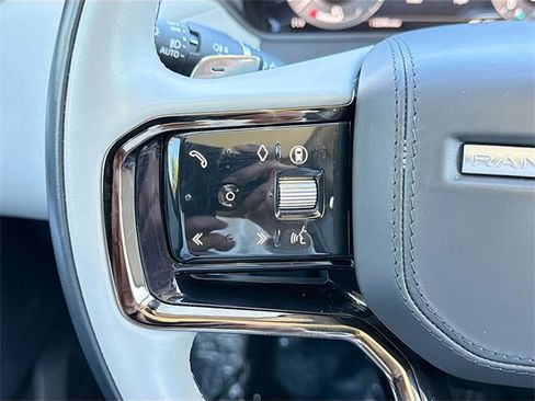Used 2025 Land Rover Range Rover Velar S image 38