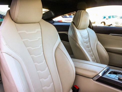 Used 2024 BMW 840i xDrive Coupe w/ Driving Assistance Package image 37