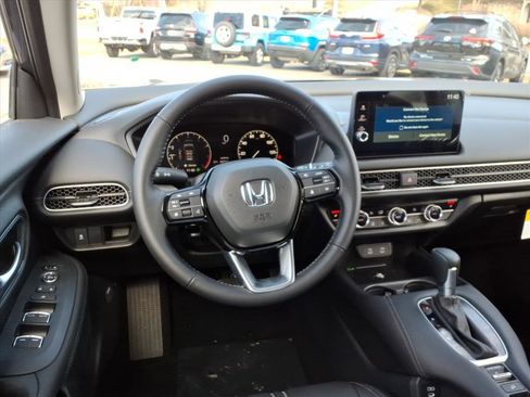 New 2026 Honda HR-V EX-L image 10