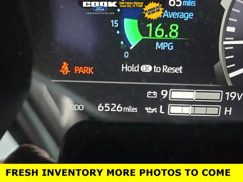 Used 2025 Toyota Tundra Platinum image 3