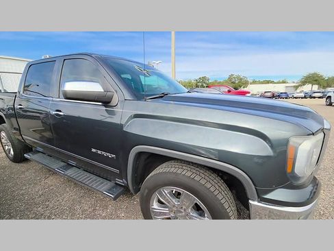 Used 2018 GMC Sierra 1500 SLT w/ Enhanced Driver Alert Package image 21