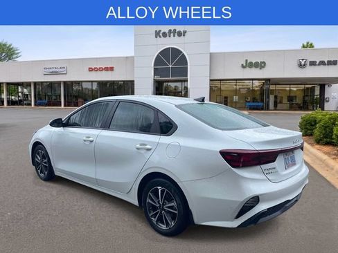 Used 2024 Kia Forte LXS FWD image 4