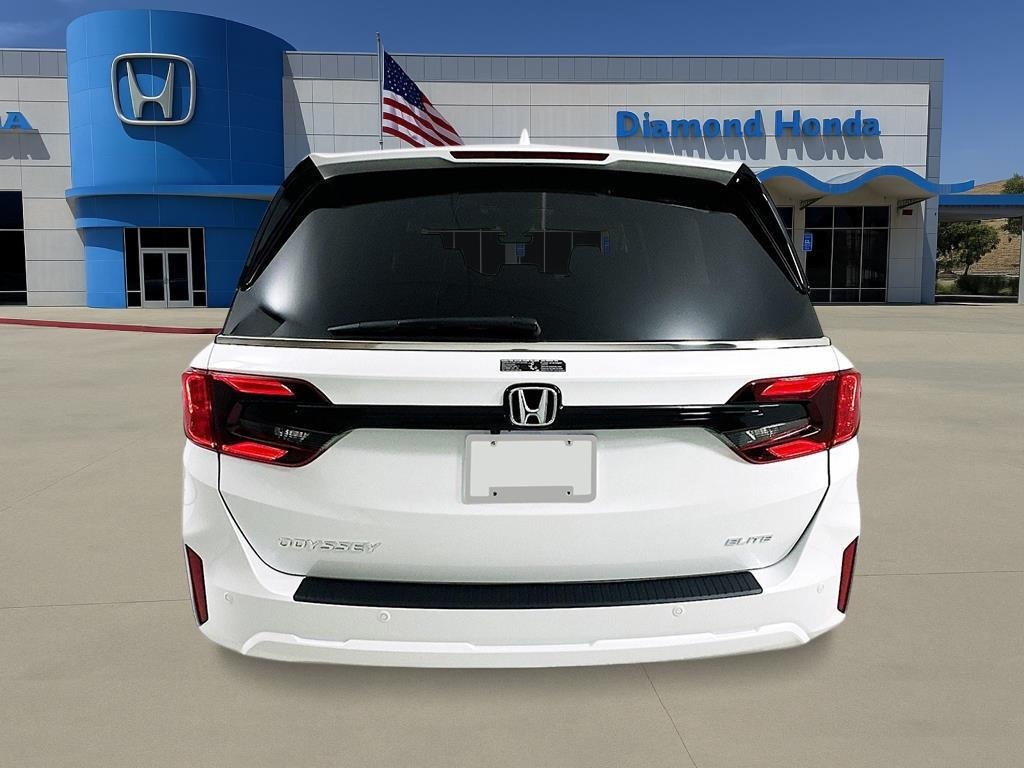 New 2027 Honda Odyssey Elite image 4