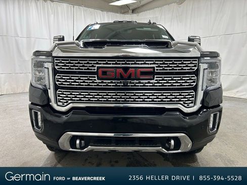 Used 2023 GMC Sierra 2500 Denali w/ Denali Ultimate Package image 3