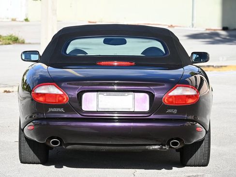 Used 1998 Jaguar XK8 Convertible image 27