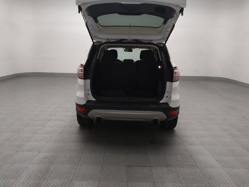 Used 2018 Ford Escape SE image 29