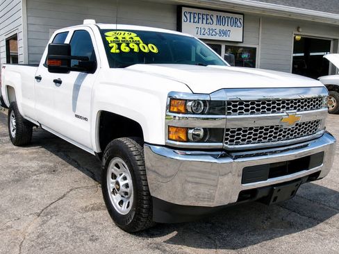 Used 2019 Chevrolet Silverado 2500 W/T w/ WT Convenience Package AWD/4WD image 6