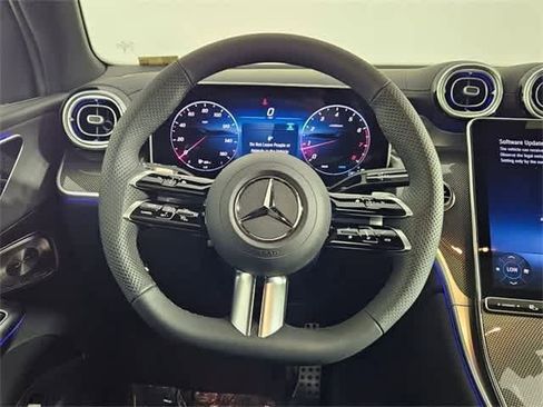 Certified 2025 Mercedes-Benz GLC 300 4MATIC image 24