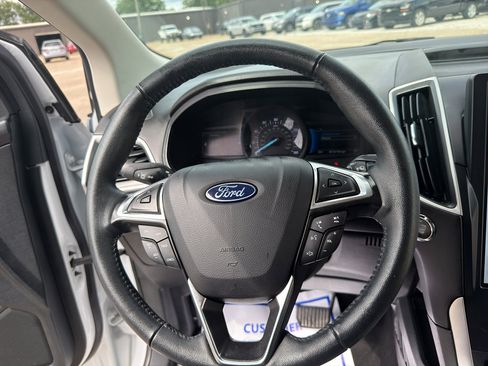 Used 2024 Ford Edge SEL AWD/4WD image 14