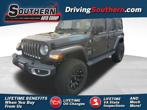 Used 2019 Jeep Wrangler Unlimited Sahara image 1