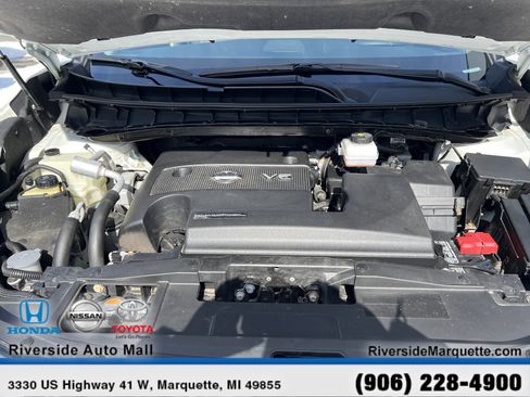 Used 2019 Nissan Murano Platinum image 13