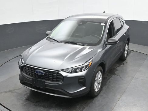 Used 2024 Ford Escape Active AWD/4WD image 36