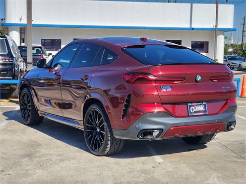 Used 2024 BMW X6 xDrive40i w/ Premium Package image 5