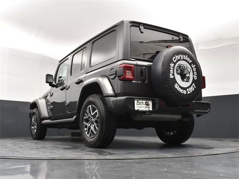 Used 2024 Jeep Wrangler Sahara w/ Technology Group image 22