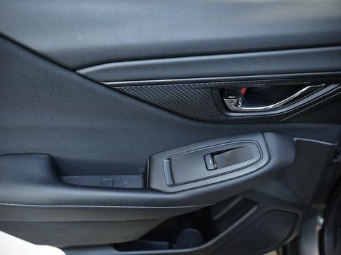 Used 2022 Subaru Outback Premium image 23