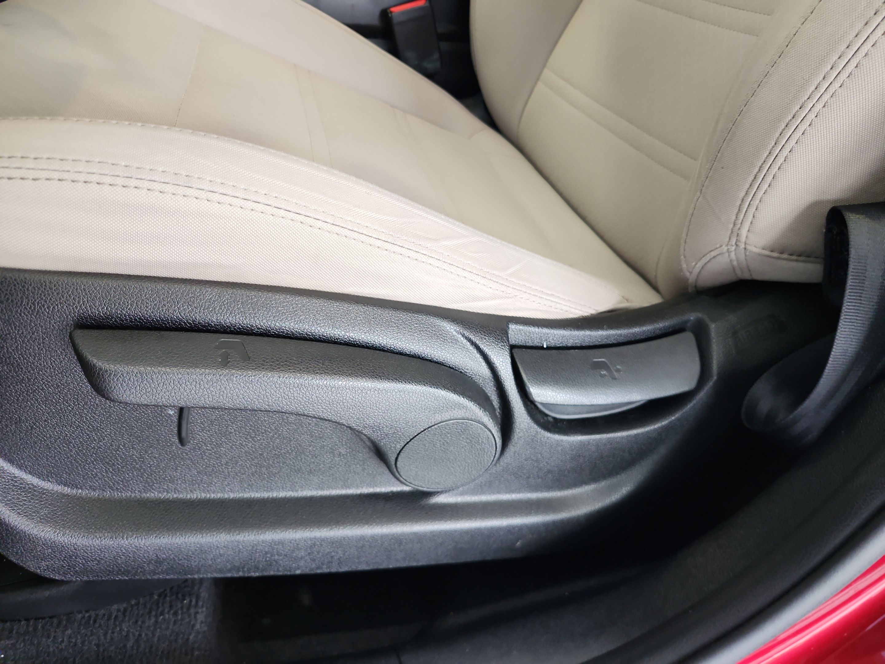 Used 2016 Kia Sorento FWD image 15