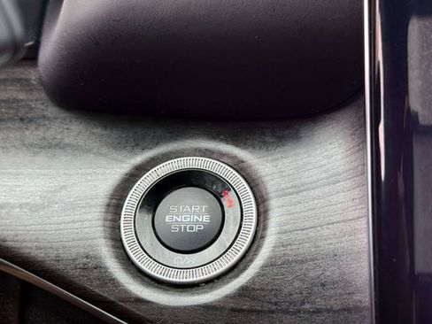 Certified 2023 Jeep Grand Cherokee L Overland w/ Luxury Tech Group IV AWD/4WD image 29