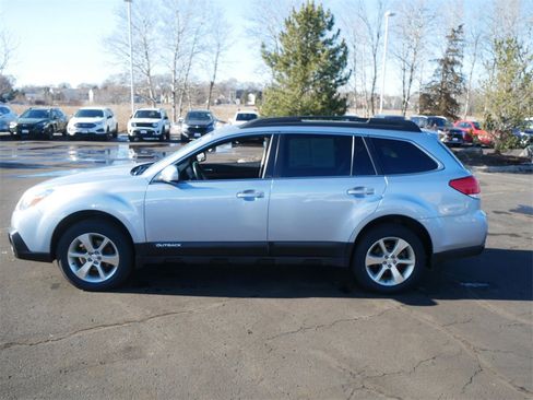 Used 2014 Subaru Outback 2.5i Limited image 7
