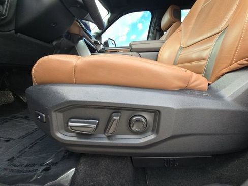 Used 2023 Toyota Tundra 1794 Edition image 19