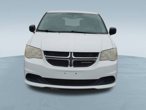 Used 2014 Dodge Grand Caravan SE w/ Quick Order Package 29E SE image 2