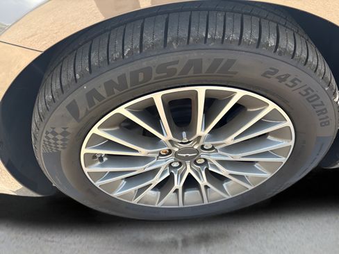 Used 2023 Genesis G80 2.5T AWD/4WD image 21