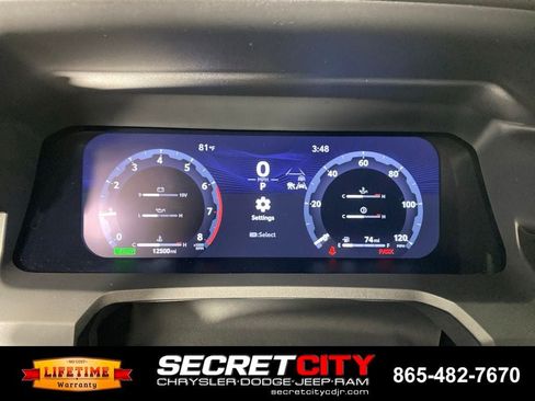 Used 2025 Toyota Tacoma TRD Off-Road AWD/4WD image 16